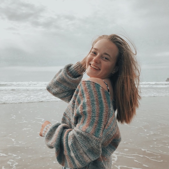 Meet your Posher, Caelin - Picture 1 of 1